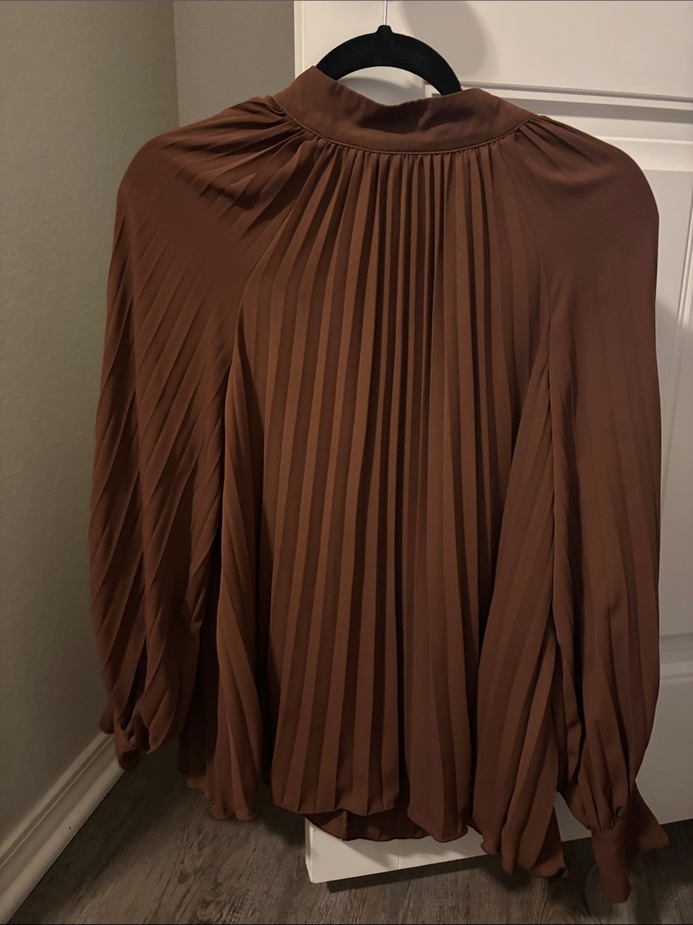 H&M Pleated Long-Sleeve Blouse - Brown